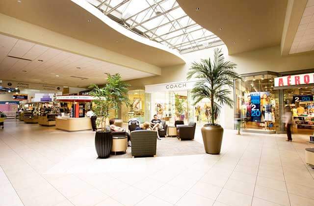 Coral Square Shopping and Outlet Mall in Coral Springs FL