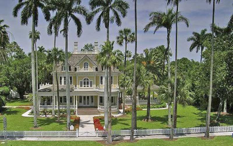 Burroughs Home & Gardens Historic Museum Tours in Fort Myers