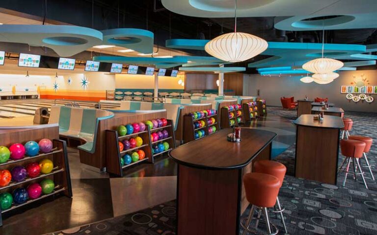 bowling center galaxy bowl restaurant at universals cabana bay beach resort orlando