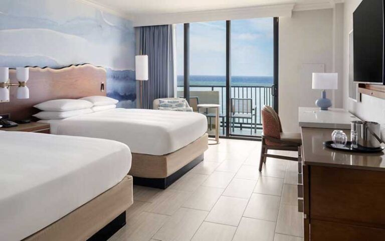 double bed suite with ocean view balcony at marriott harbor beach resort spa fort lauderdale