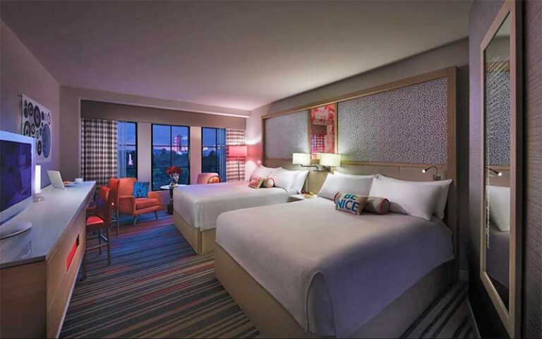 double bed suite with view at hard rock hotel at universal orlando