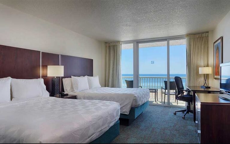 double queen suite with balcony at holiday inn resort daytona beach oceanfront