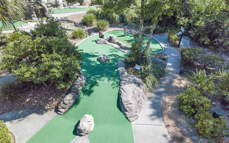 aerial view of hole one in mini golf course at island falls adventure golf amelia island