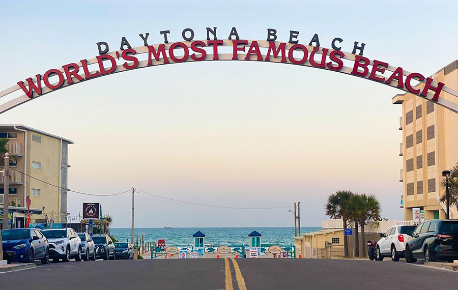 end of street with beach and worlds most famous daytona beach sign