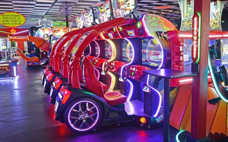 arcade with car racing games at rockit lanes panama city beach