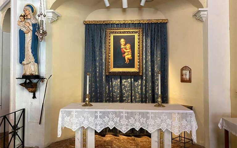 apse with madonna painting and altar table at st pauls episcopal church key west