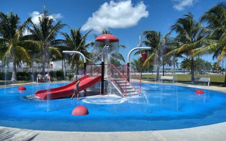 blue and red splash pad with kids at truman waterfront park key west