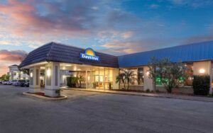 twilight front exterior of hotel at days inn by wyndham titusville kennedy space center